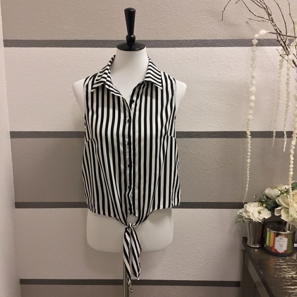 Sparkle and Fade Striped Knot-Front Crop Top